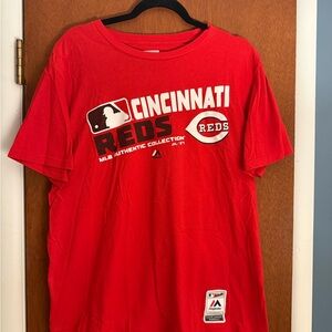 Majestic Red Cincinnati Reds Short Sleeve Tee